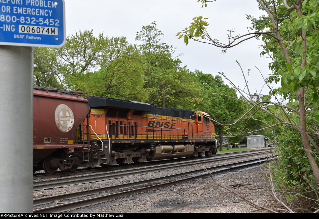 BNSF 7261